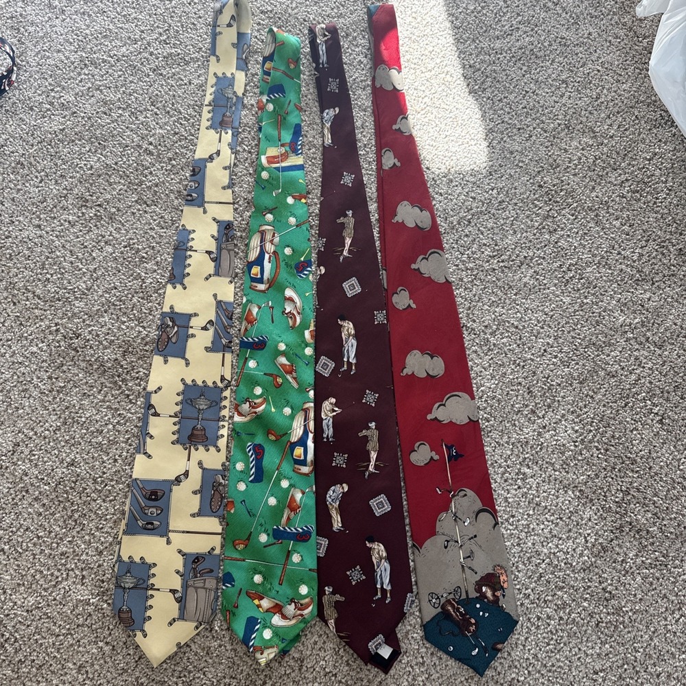 Golf Themed Men's Ties Neckties Enthusiast Golfing  Lot of 4